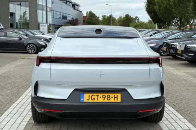 Polestar 4 (2025) thumbnail 5