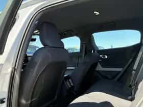 Polestar 2 (2022) thumbnail 15