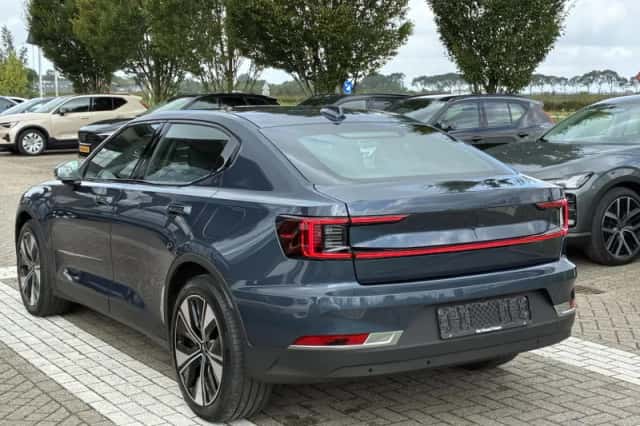 Polestar 2 (2023) thumbnail 5