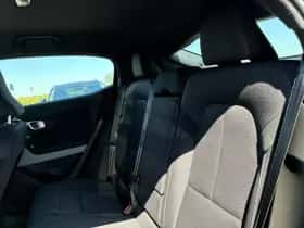 Polestar 2 (2022) thumbnail 13