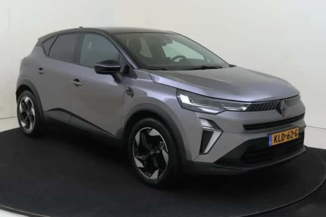 Renault Captur (2025) thumbnail 2