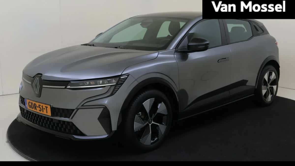 Renault Mégane E-Tech (2025) — foto 1