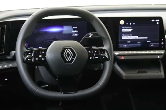 Renault Mégane E-Tech (2025) thumbnail 14