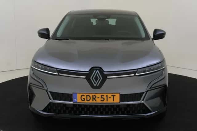 Renault Mégane E-Tech (2025) thumbnail 6