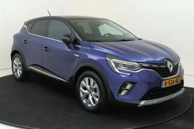 Renault Captur (2020) thumbnail 2