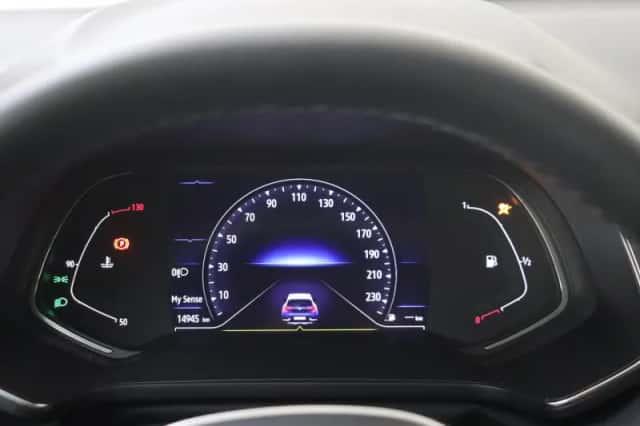 Renault Captur (2020) thumbnail 16
