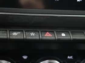 Renault Captur (2020) thumbnail 25