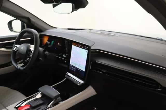 Renault Espace (2025) thumbnail 5