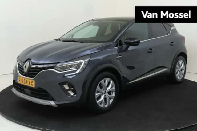 Renault Captur (2022) thumbnail 1