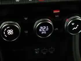 Renault Captur (2022) thumbnail 22