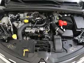 Renault Captur (2022) thumbnail 5