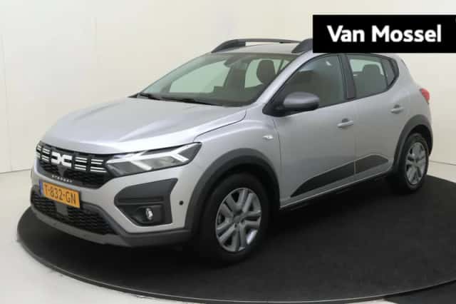 Dacia Sandero Stepway (2023) thumbnail 1