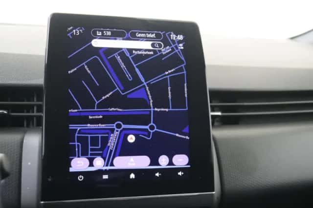 Renault Clio (2022) thumbnail 17