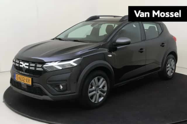 Dacia Sandero Stepway (2023) thumbnail 1