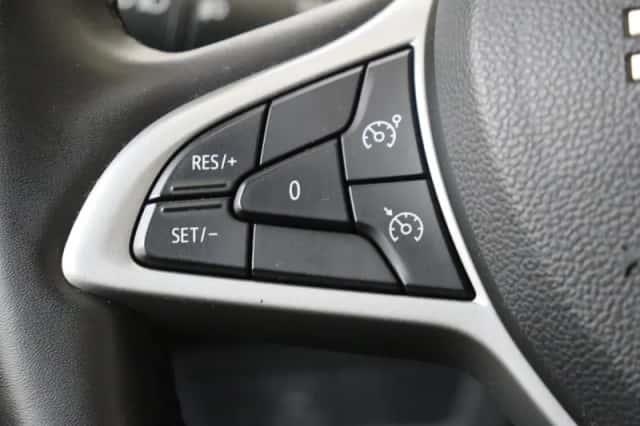 Dacia Sandero Stepway (2023) thumbnail 13