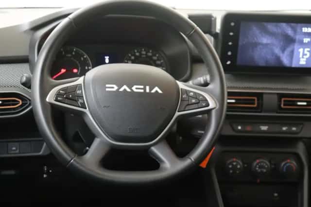 Dacia Sandero Stepway (2023) thumbnail 10