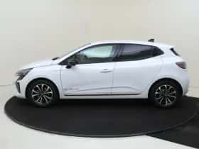 Renault Clio (2025) thumbnail 2