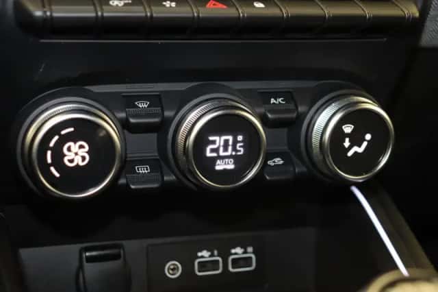 Renault Clio (2025) thumbnail 23