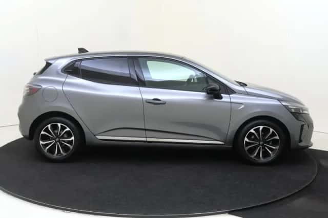 Renault Clio (2025) thumbnail 9