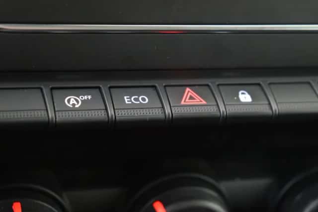 Renault Clio (2021) thumbnail 18