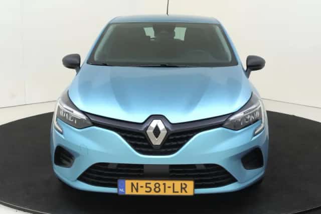 Renault Clio (2021) thumbnail 6