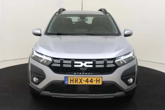 Dacia Sandero (2024) thumbnail 6