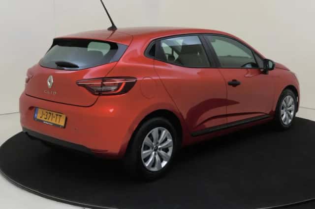 Renault Clio (2020) thumbnail 4