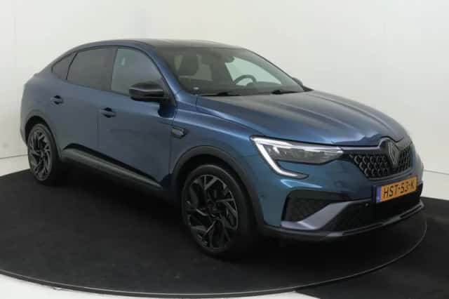 Renault Arkana (2025) thumbnail 2