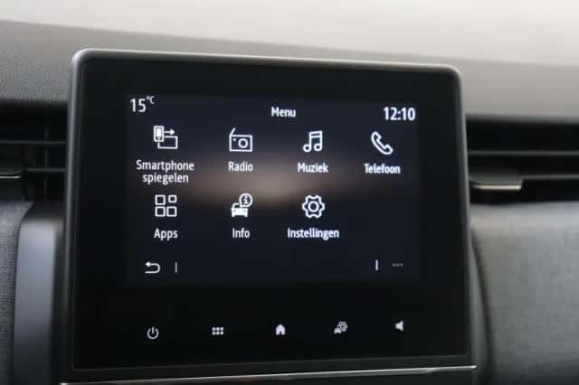 Renault Clio (2024) thumbnail 20