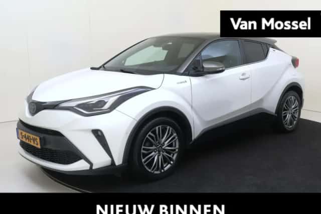 Toyota C-HR (2021) thumbnail 1