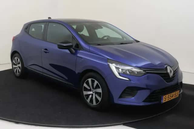 Renault Clio (2023) thumbnail 2