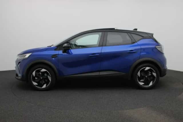 Renault Captur (2025) thumbnail 4