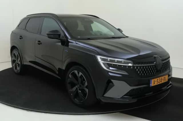 Renault Austral (2023) thumbnail 2