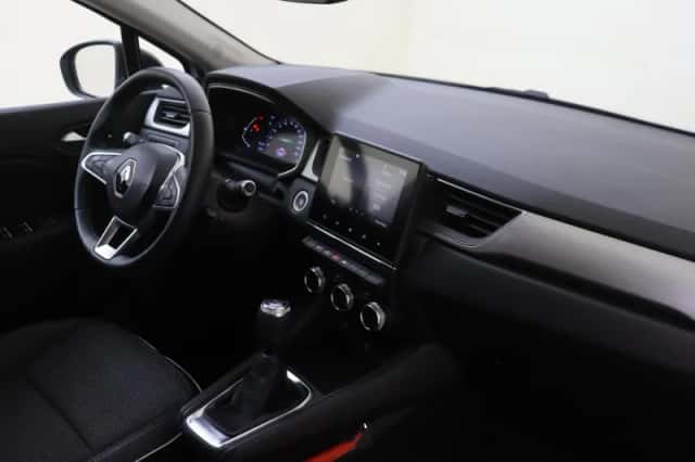 Renault Captur (2021) thumbnail 5