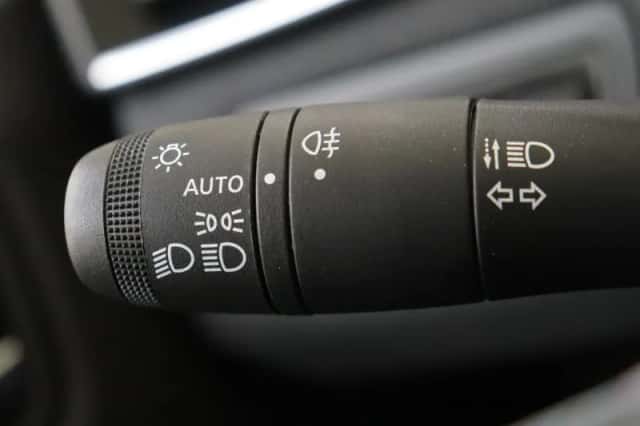 Renault Clio (2024) thumbnail 23