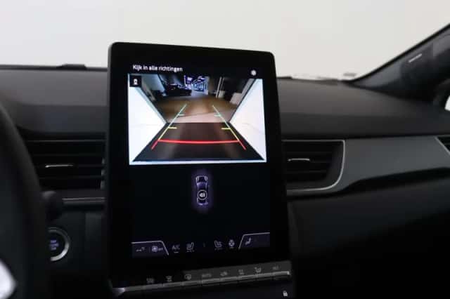 Renault Captur (2026) thumbnail 18