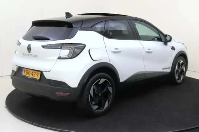Renault Captur (2026) thumbnail 4