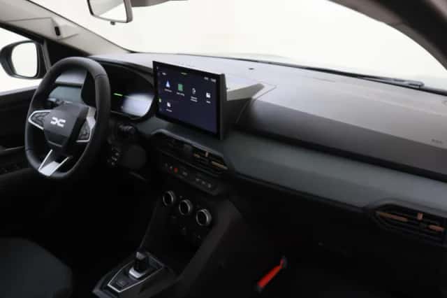 Dacia Sandero Stepway (2026) thumbnail 5