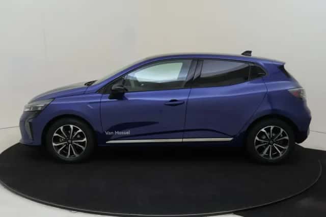 Renault Clio (2025) thumbnail 2