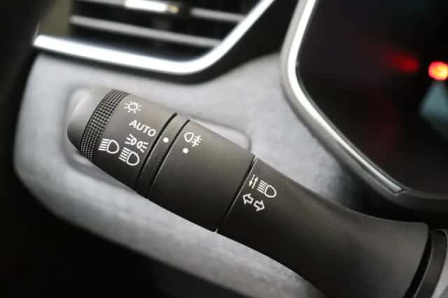 Renault Clio (2025) thumbnail 24