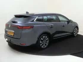 Renault Mégane (2022) thumbnail 4