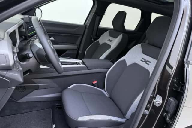 Dacia Bigster (2026) thumbnail 11