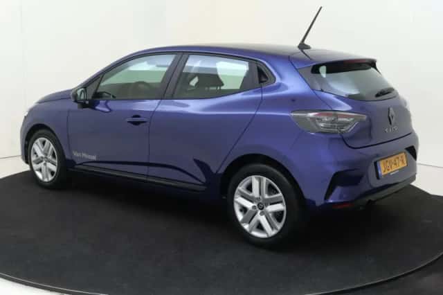 Renault Clio (2025) thumbnail 3