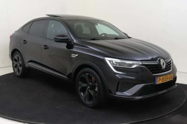 Renault Arkana (2022) thumbnail 2