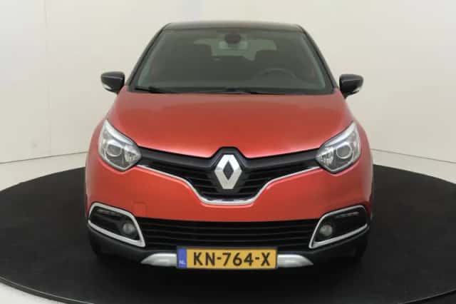 Renault Captur (2015) thumbnail 6