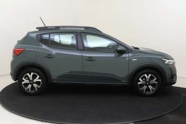 Dacia Sandero Stepway (2023) thumbnail 9