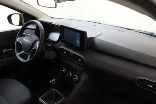 Dacia Jogger (2025) thumbnail 5