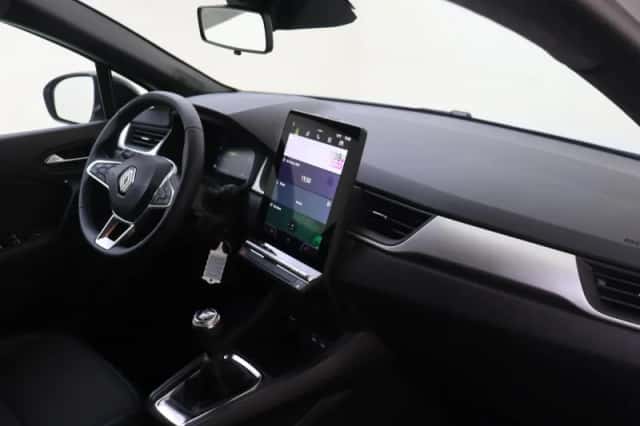 Renault Captur (2025) thumbnail 12