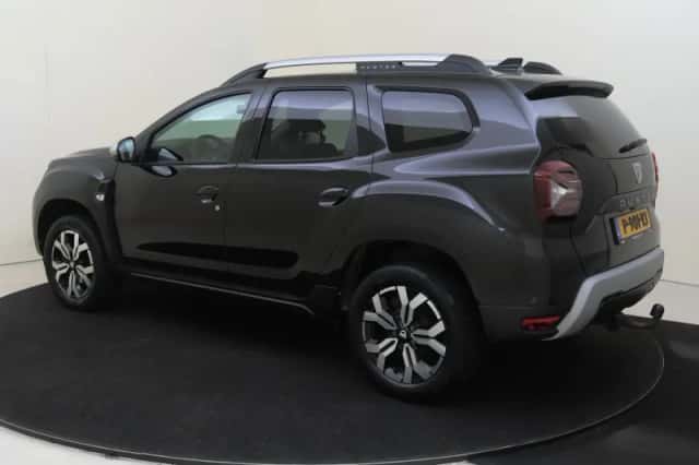 Dacia Duster (2022) thumbnail 3