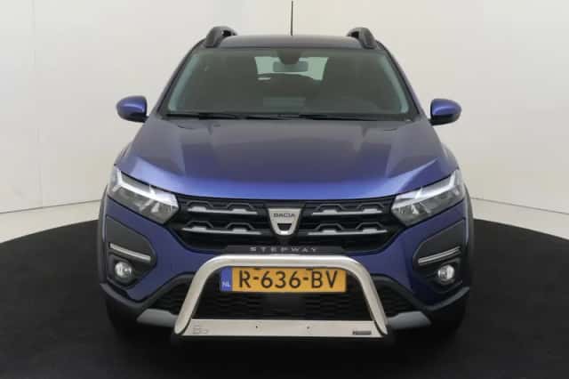 Dacia Sandero Stepway (2022) thumbnail 6